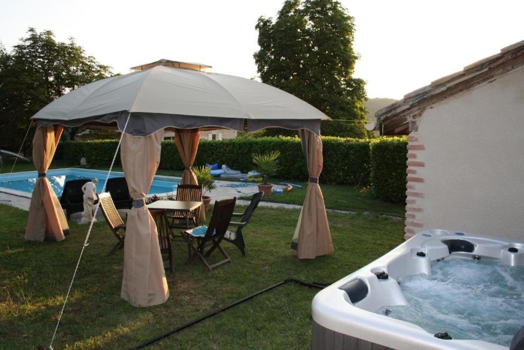 La Perle Du Lot Gite 5 Places Castelnau-Montratier Bagian luar foto